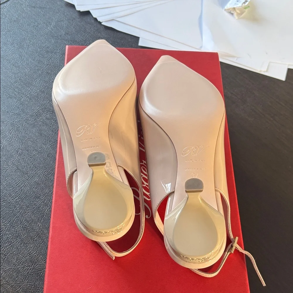 NWT Roger Vivier VIRGULE SLING BAK DEC 55 Shoes in Red Box sz37 - Picture 4 of 16